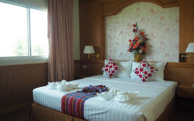 Chaiyaphum Park Hotel