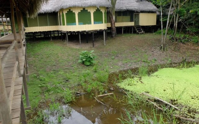 Curuhuinsi Lodge