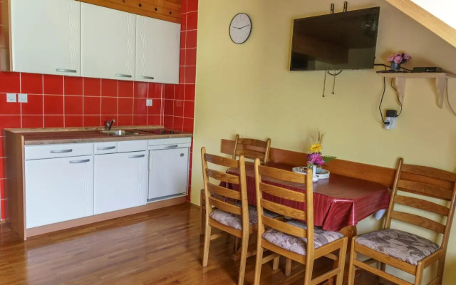 Apartments Zakrasnik