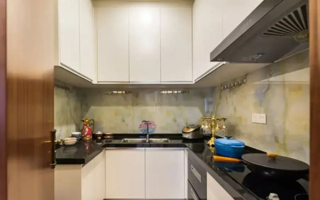 Guangzhou He She Art Apartment