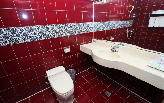 Jiuning Business Hotel