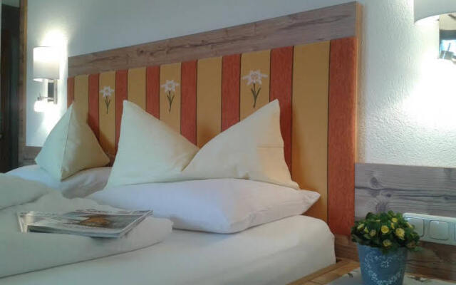 Hotel Garni Alpenhof