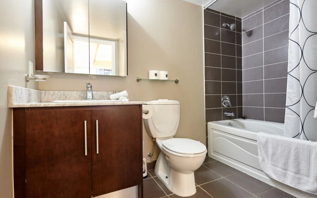 Atlas Suites - Rogers Centre