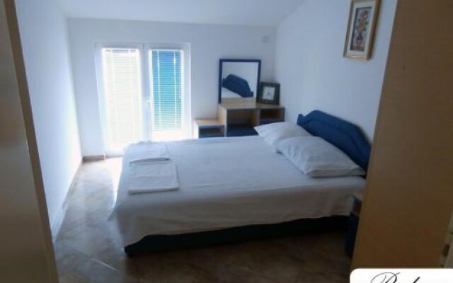 Apartments Beleni