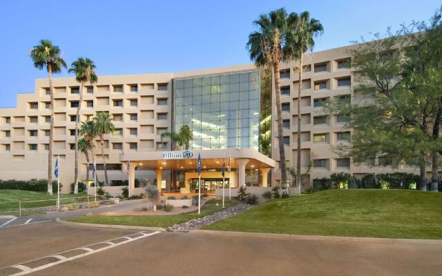 Hilton Tucson East