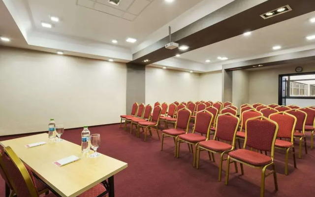 Ramada Iasi City Center