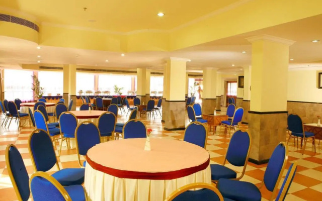 Regant Lake Palace Hotel