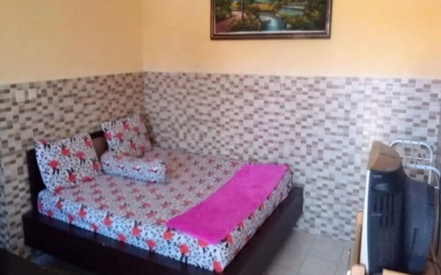 Yonanda Hotel