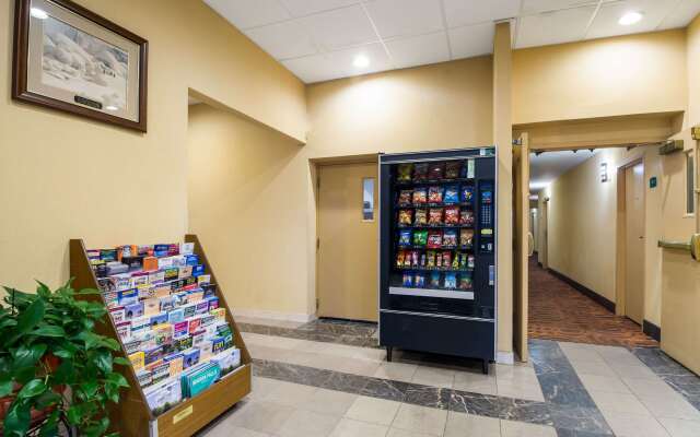 Suburban Studios Buffalo Airport