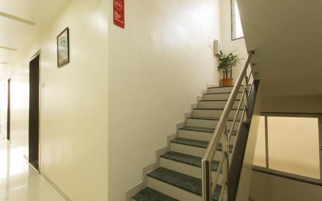OYO 9196 Suyog Inn