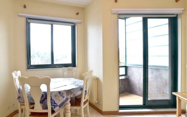 Beautiful Apartment in Front of the Beach