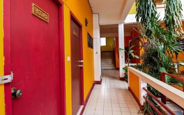 NIDA Rooms Prao 20 Night Bazaar