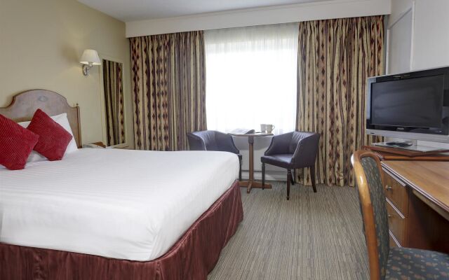 Tillington Hall Hotel