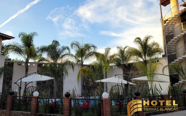 Hotel Tierras Blancas