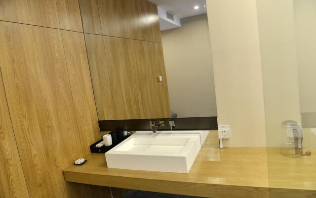 Meet South Boutique Inn