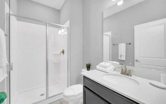 1569plunker 4 Bedroom Townhouse