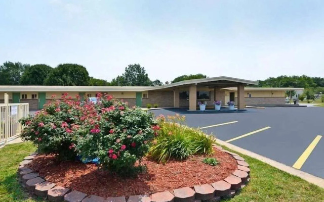 Best Western Inn - Iola