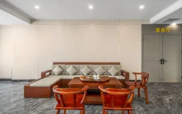 Days Inn By Wyndham Xishuangbanna