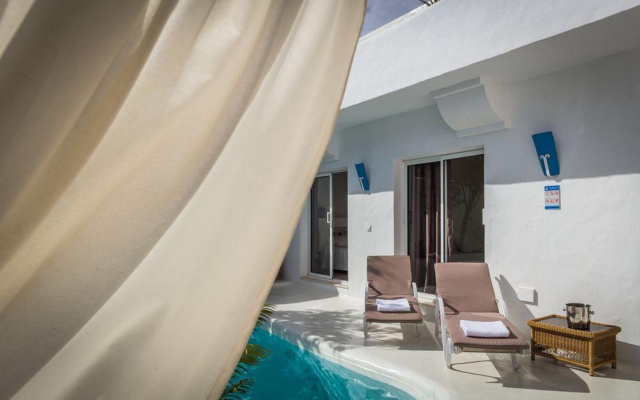 Villas Veaco Bahiazul with Private Pool