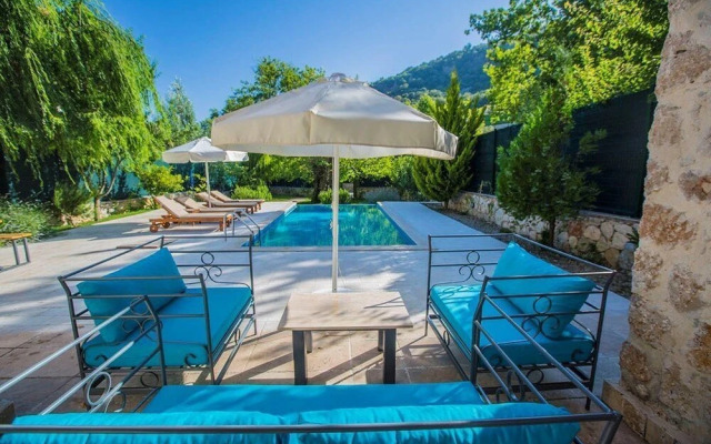 Villa Kaputas 2 by Akdenizvillam