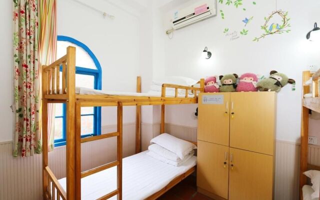 Xiamen Gulangyu Little Land of Peach Hostel