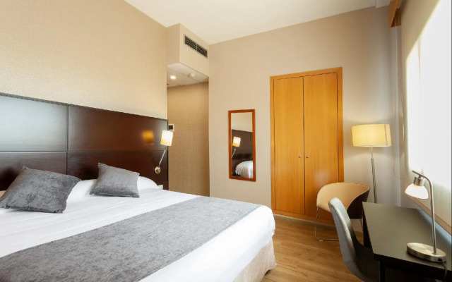 Terrassa Confort Hotel