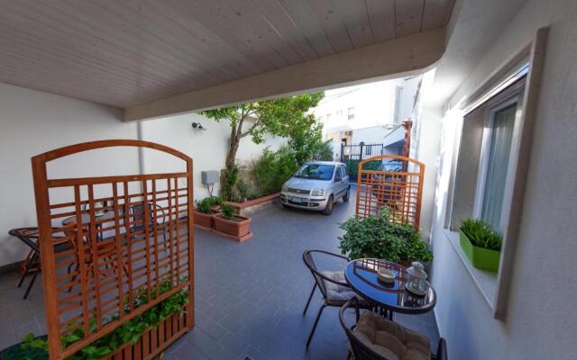 Casa Vacanza L'Alloro 2