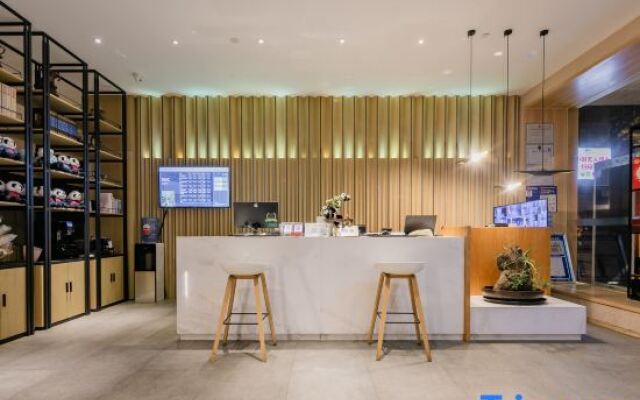 Xim Shanju Hotel (Chengdu Chunxi Road Taikoo Li Branch)