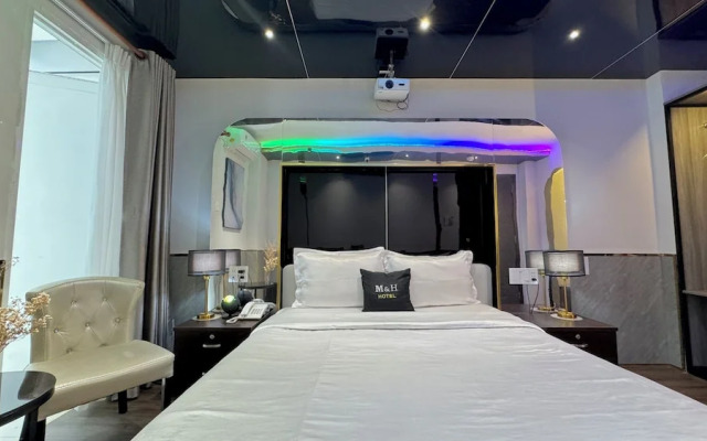 Reddoorz Plus Near Saigon Centre