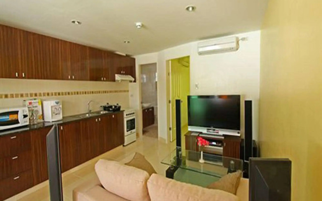 Roxon Apartments