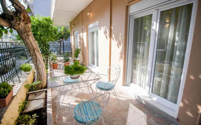 Anna Apartment