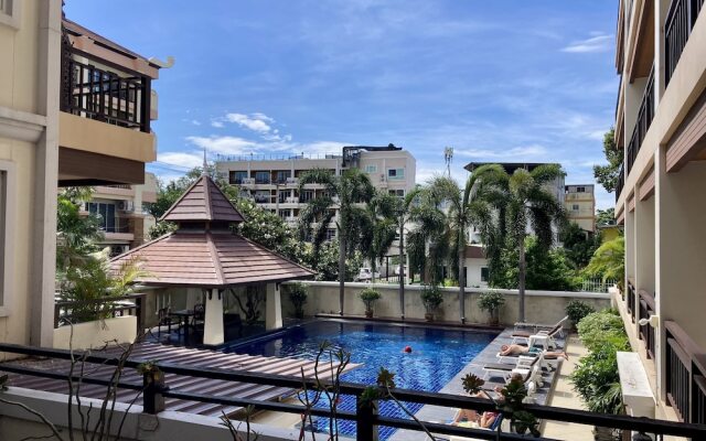 Jomtien Beach Penthouses by PSR