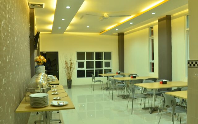 Tanjung Karang Hotel