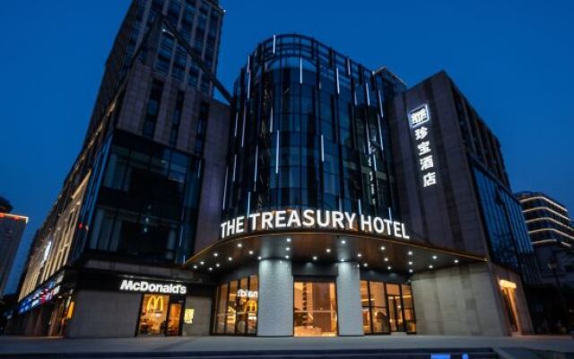 Shanghai Bund Riverside Treasury Hotel