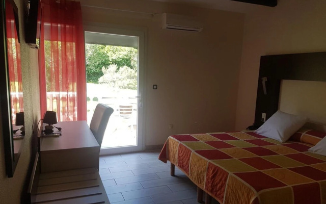 Brit Hotel Confort Helios Agde