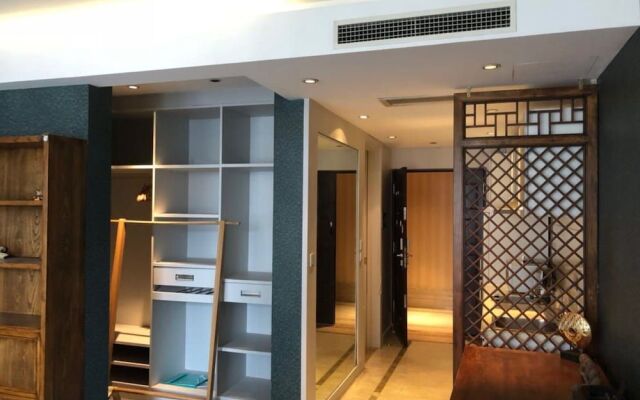 Poseidon Manor Service Apartment