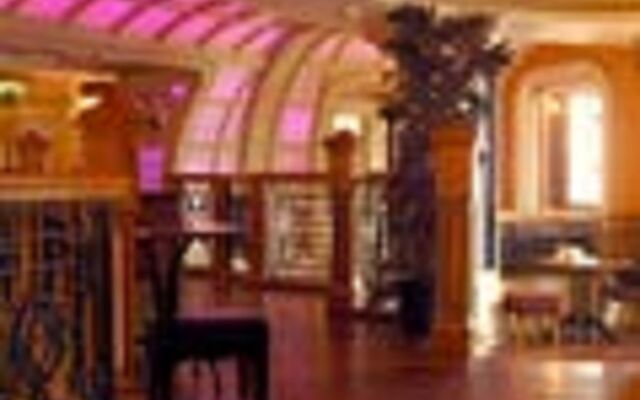 Prince of Wales Hotel