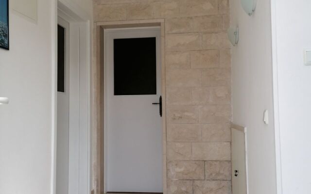 Holiday house Jaka 2 - with pool : Sumartin, Island Brac