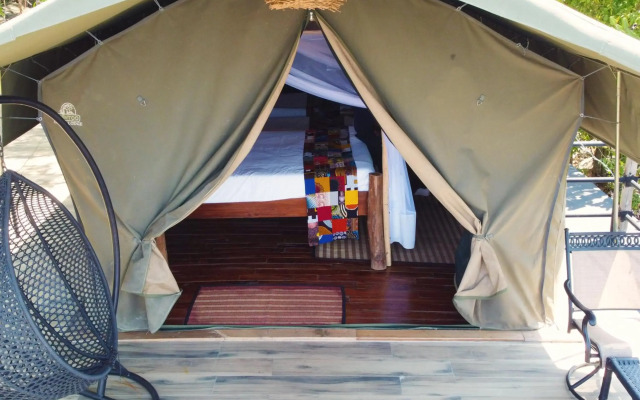 Wag Hill Lodge
