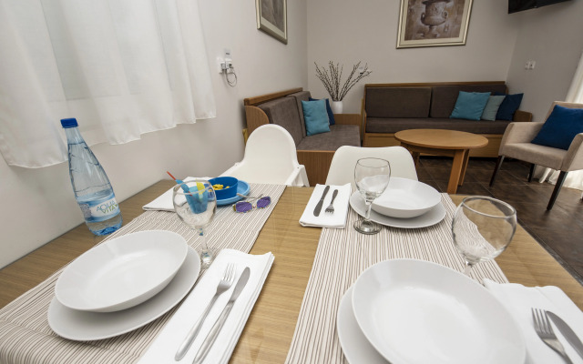 Peridis Family Resort