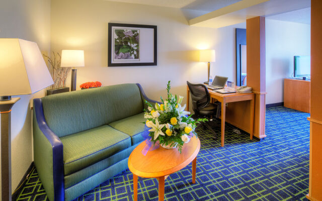 Fairfield Inn and Suites by Marriott Laredo