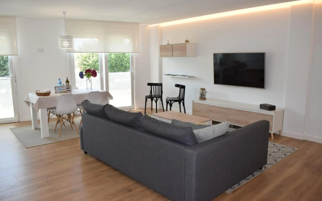 Nuevo apartamento céntrico junto al mar