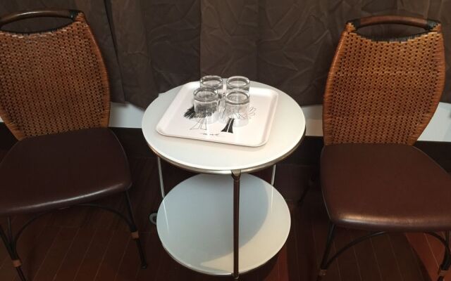 Naniwa Guest House