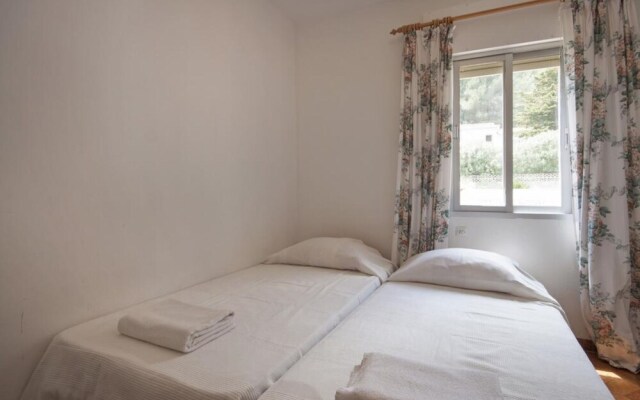 Villa - 3 Bedrooms with Pool, WiFi and Sea views - 106384