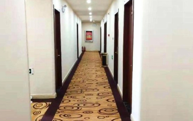 San Heyuan Hotel Translation