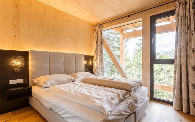 Appealing Chalet With Balcony