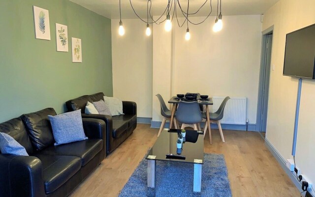 Lesbury Road Apartments
