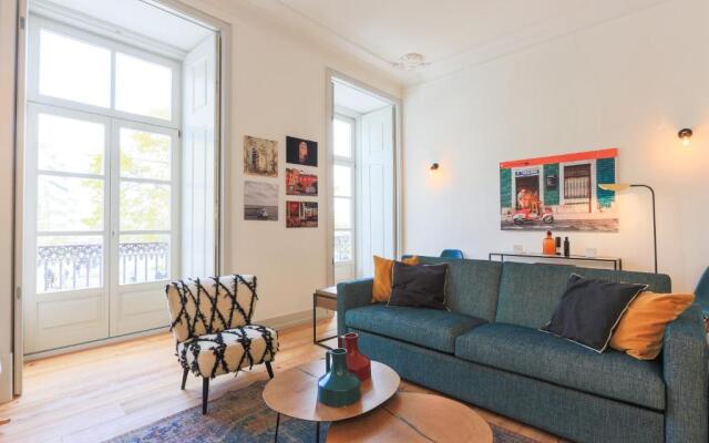 Bacalhoeiros 99 - Beautiful and bright Apartment @ Baixa, Chiado