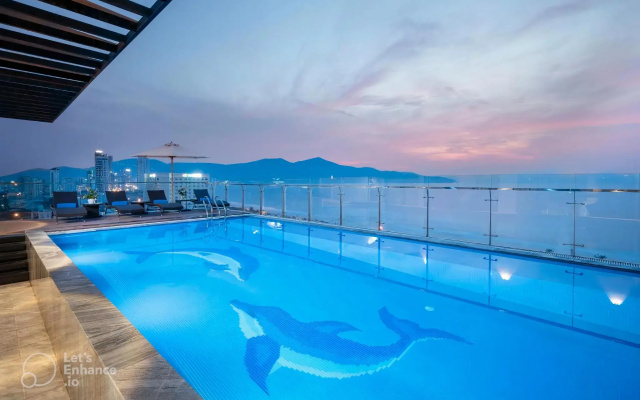 Sunny Ocean  & Spa