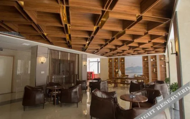Millennium Park Hyatt Hotel (Nanyang Renmin Road)